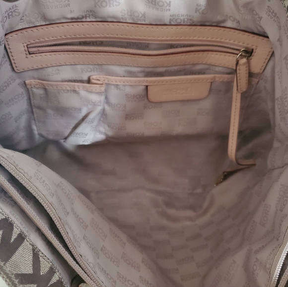 Michael Kors Monogram Shoulder Tote - Picture 5 of 9